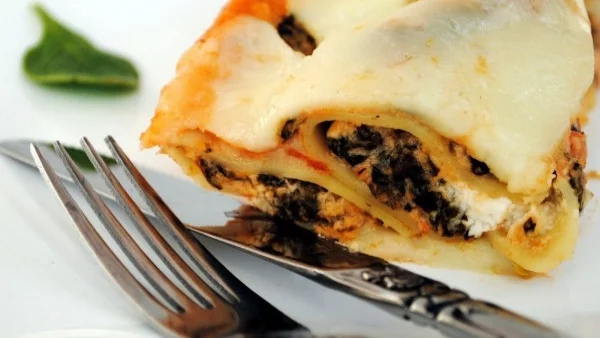 Канелони със спанак и рикота 