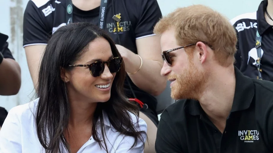 Принц Хари и Мегън Маркъл официално се сгодиха 
