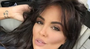 Николета разпуска в Дубай (снимки)