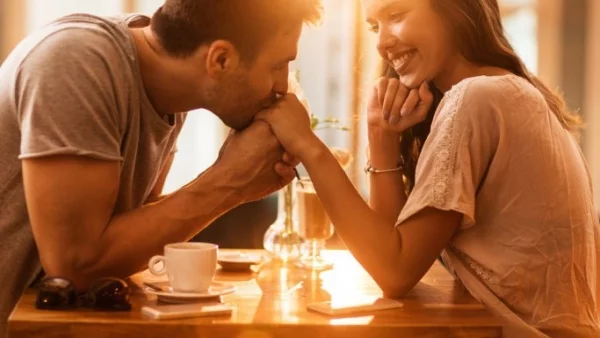 ЛЮБОВ или РАЗДЯЛА... какво те чака в седмицата 16-22 октомври