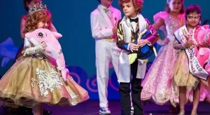 Българче стана Малък Мистър Свят 2017 