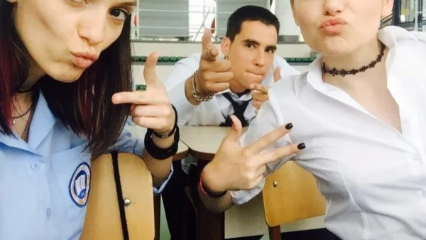 Луиза Григорова и Яна Маринова снимат във Варна