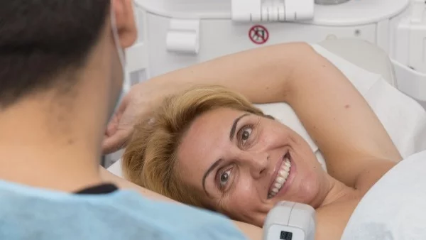 Сбогувайте се завинаги с прекомерното изпотяване