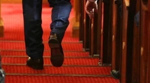 2017/10/12/0251139001507806748