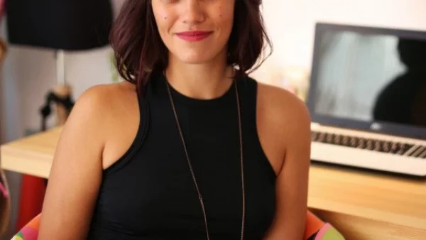 Елена Урумова: Бельото показва отношението на жената към самата нея