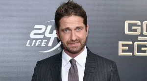 Джерард Бътлър пострада с мотора си