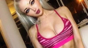 Живите кукли, които шокират (снимки)