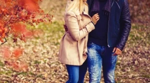 Трудното е да обичаш някого, просто защото съществува