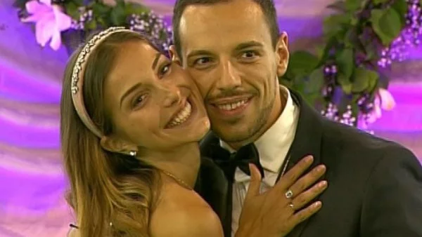 Алекс и Дани Петканови са на меден месец (снимки + видео)