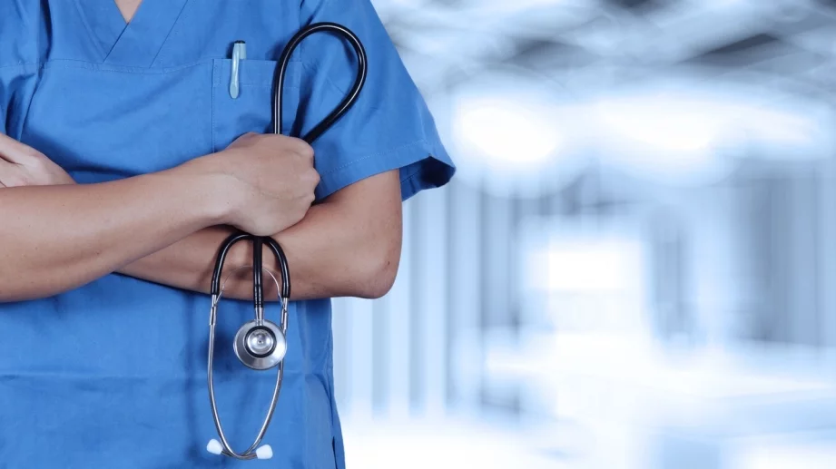 В Канада лекари протестират, защото заплатите им са твърде...високи