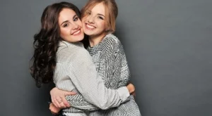 Тези три ЗОДИИ са най-верните приятели