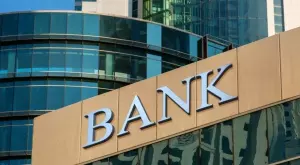Търговските банки в Европа трябва да заделят от печалбите си, призова МВФ