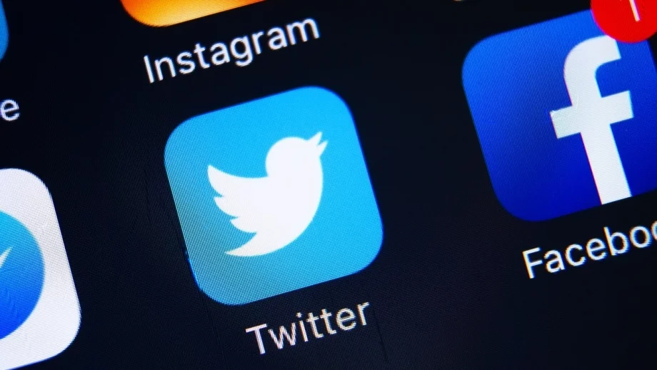Twitter с нови усилия в борбата с троловете