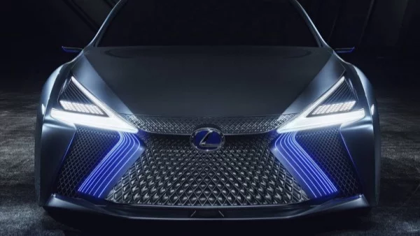 Флагманът на Lexus получи изкуствен интелект