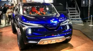 Mazda спира работата на два завода