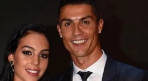 Новородената дъщеря на Роналдо с първа фотосесия (снимка)