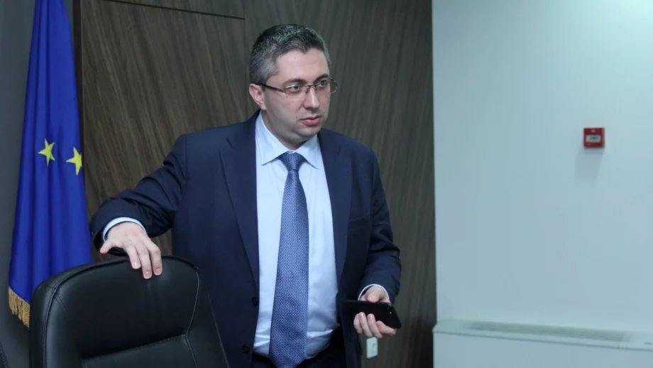 Винетки няма да поскъпват, увери Нанков