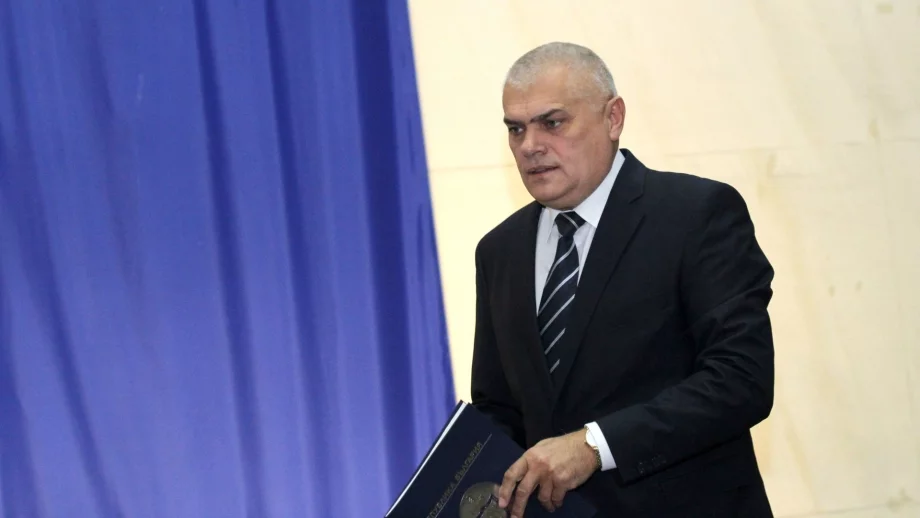 БСП иска оставката на вътрешния министър заради скандала на летище "София"