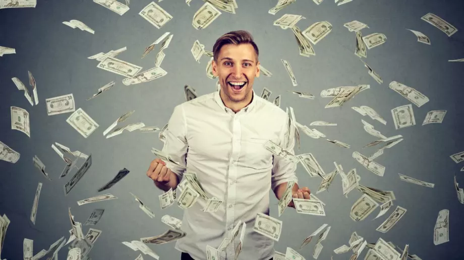 Тези зодии ще забогатеят през месец август - виж дали си от късметлиите