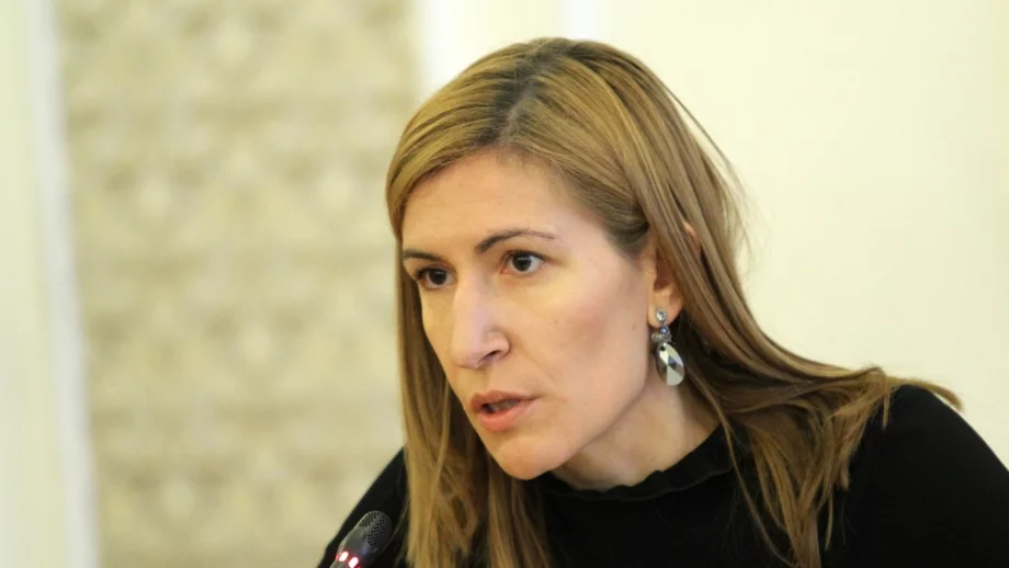 Ангелкова обеща на Витоша да се строят само лифтове