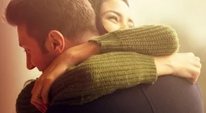 Не си тръгвай...