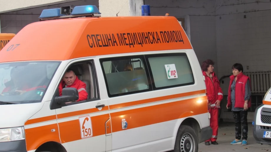 Скандал между директор на болница и шефа на "Спешна помощ" след отказ за линейка