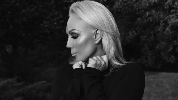 Участвайте в биографичния филм на Лепа Брена 