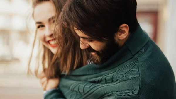 Знаците, които издават, че ти е истински отдаден 