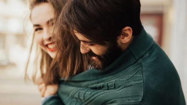 Време ли е да кажеш "Обичам те"? Ето как да разбереш