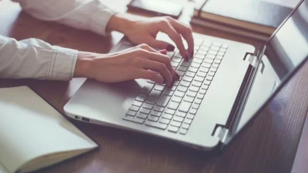 3 служебни разговора, забранени за водене по имейл