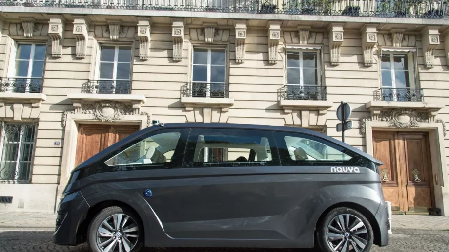 Французи създадоха роботакси 