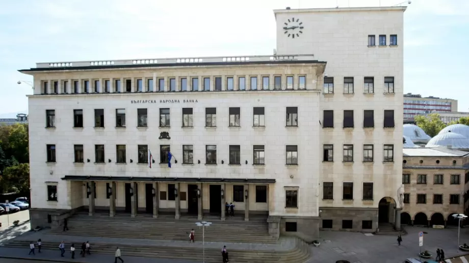 Ръст на лихвите по депозитите и жилищните кредити