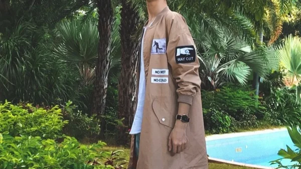 Кристиан Костов  ще пее на "Мис Свят"