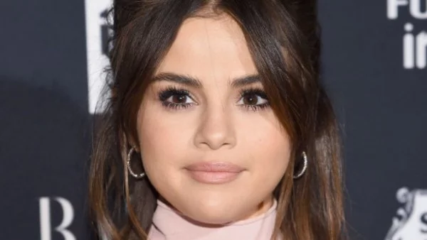 Селена Гомес тайно посети България (снимки + видео)