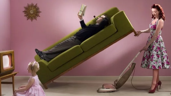 Българите най-убедени в Европа, че жената трябва да е домакиня