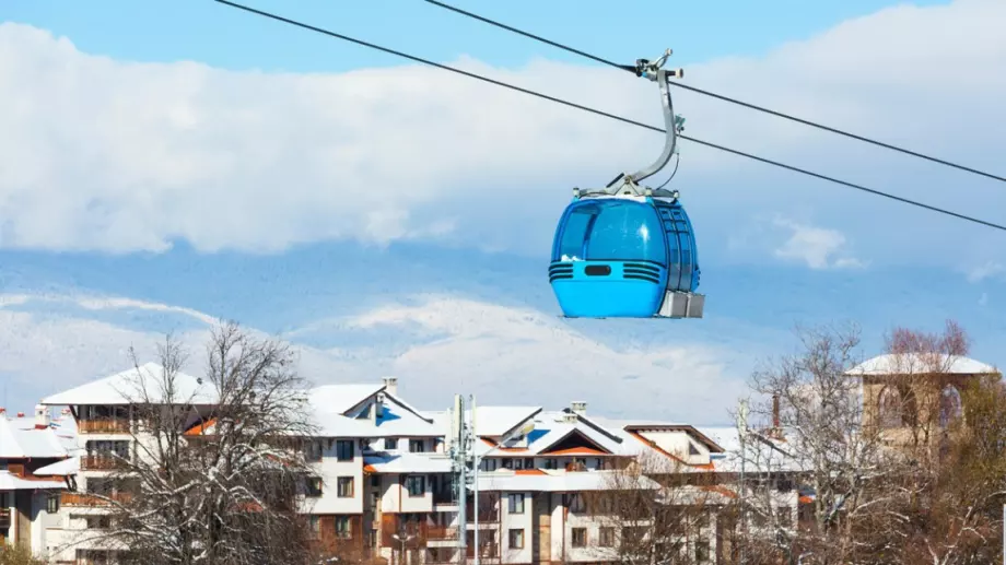 Туроператори и туристически агенти настояват за държавна подкрепа заради COVID-19