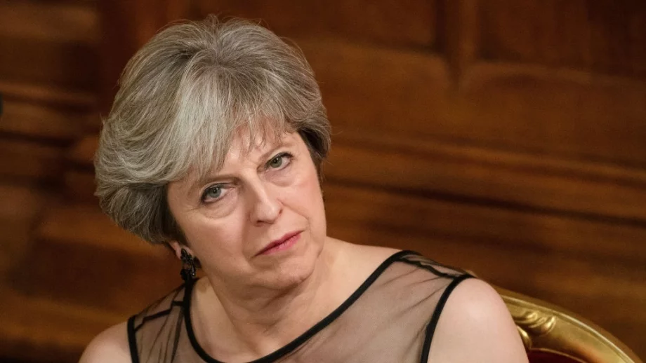 Милиарди ще се влеят в здравеопазването след Brexit, твърди Мей