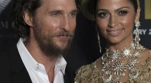 Жената на Матю Макконъхи дава брачни съвети