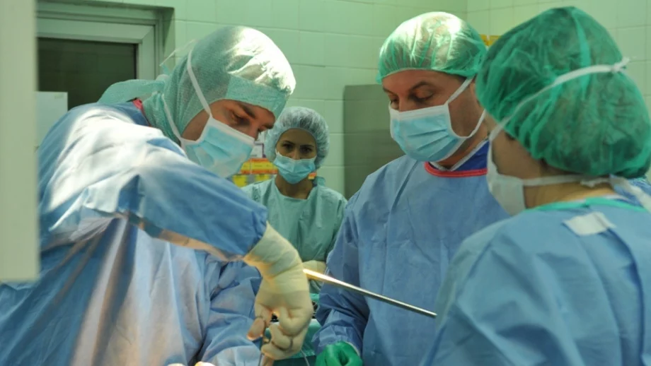 Лекарите да могат да получават заплата само в една болница, гласи предложение