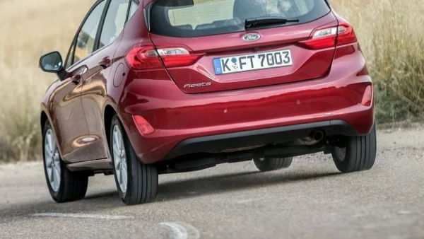 Ford Fiesta се завръща в битката още по-силен (тест-драйв)