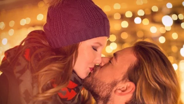 3-те зодии, за които декември ще е месецът на ЛЮБОВТА