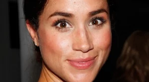 Меган Маркъл отново ще наруши кралския протокол