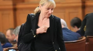 Елена Йончева заяви, че ще разкрие корупция на министър и зам-министър