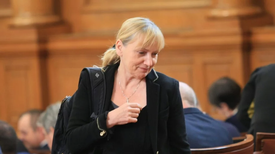 Елена Йончева заяви, че ще разкрие корупция на министър и зам-министър