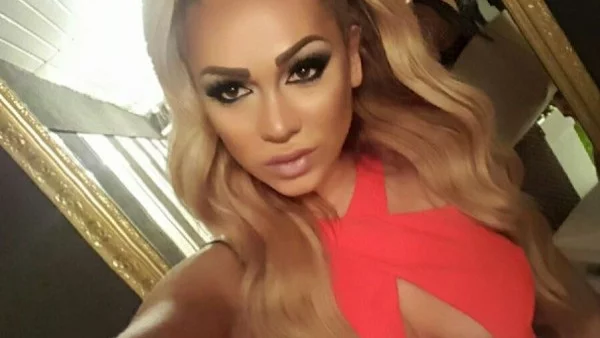 Вижте плеймейтката Нора преди пластичните операции (снимки)