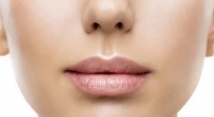 Ето как да си направиш домашен балсам за устни 