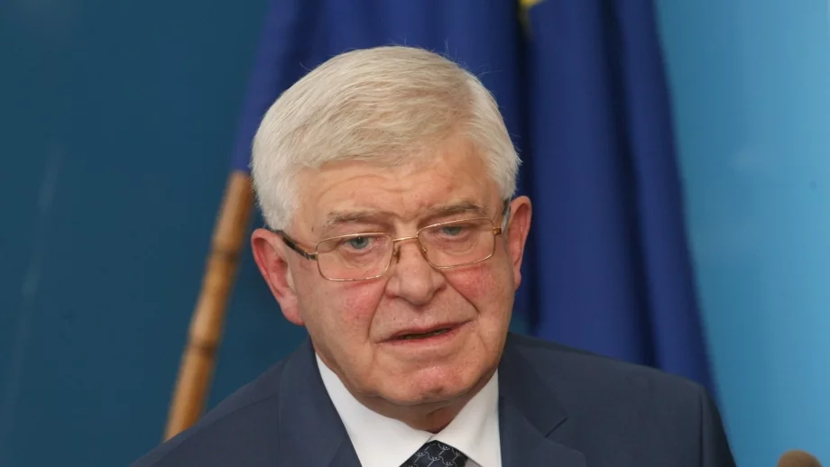 Здравето на българското население като цяло е влошено, заяви Ананиев