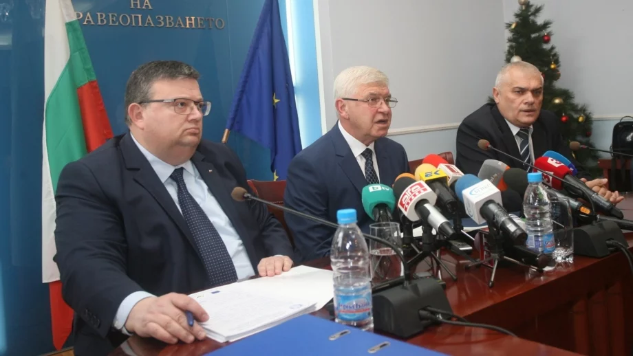 Започват проверки на всички болници, които получават средства от Здравната каса