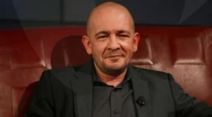 Годжи е в болница