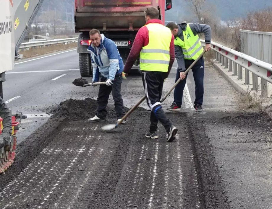 Заплаха: Пътната поддръжка ще спре след 1 октомври